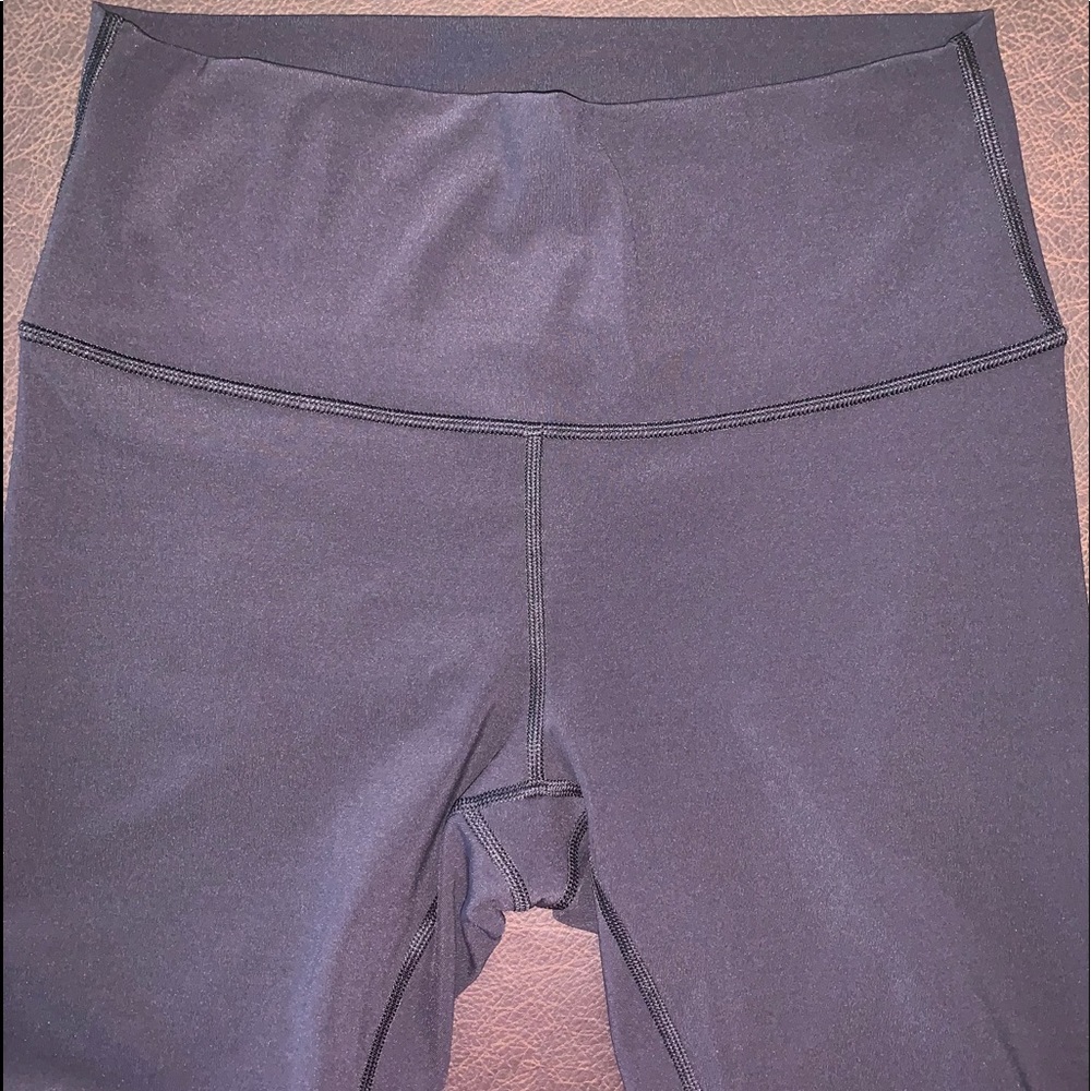 Luxtreme, 28” Lululemon Wunder Under Leggings